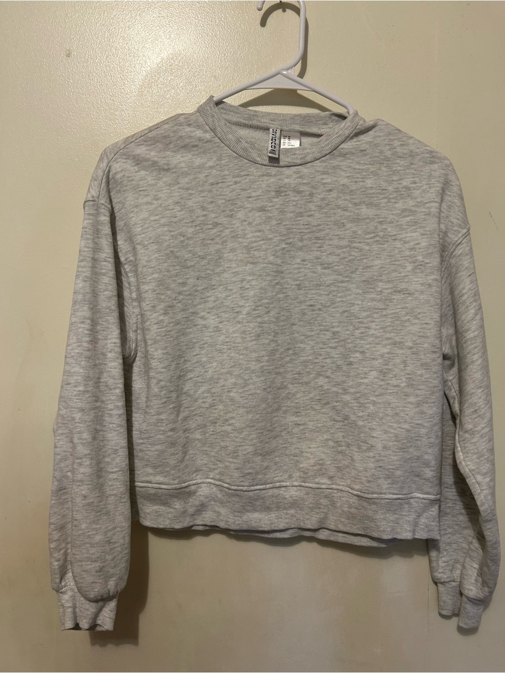 Divided Cropped Light Gray Heather Crewneck Sweatshirt Sz XS